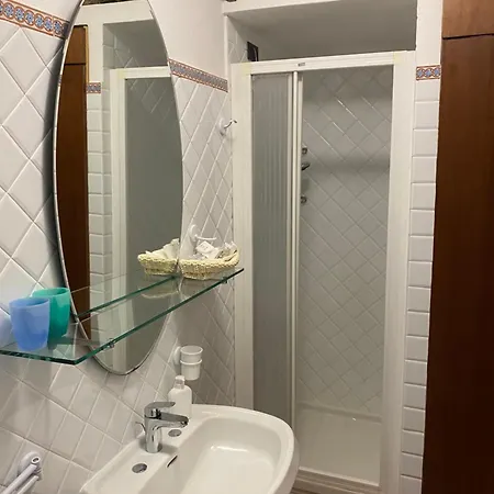 La Marina Piazza Marconi Guest house