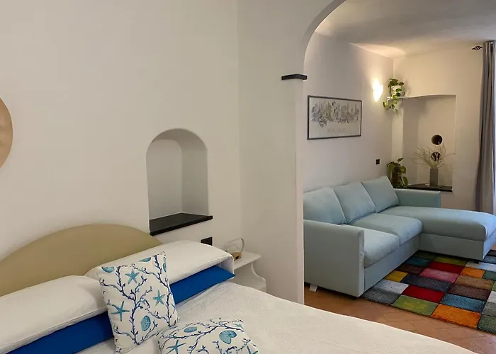 La Marina Piazza Marconi Gæstehus Vernazza